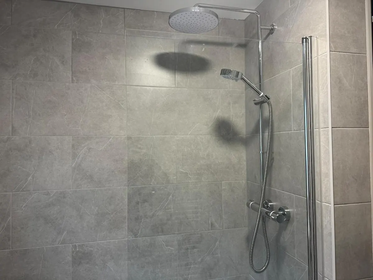 Spacious House - Thorpe Park Staines-upon-Thames Holiday home